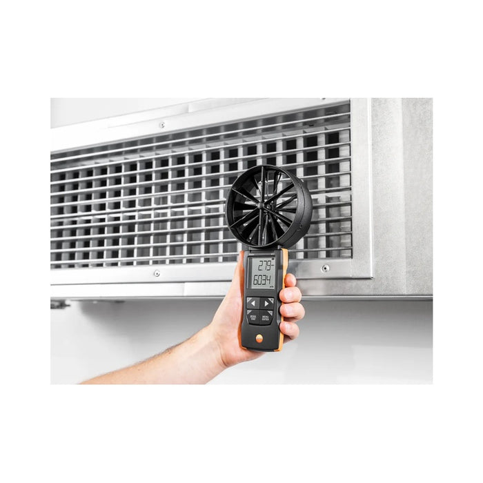 Testo 417 ile havalandırma menfezinde hava hızı ölçümü