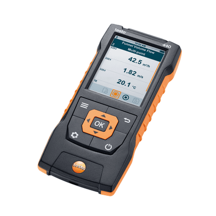 Testo 440 Bluetooth’lu pervaneli anemometre setinin ölçüm cihazı